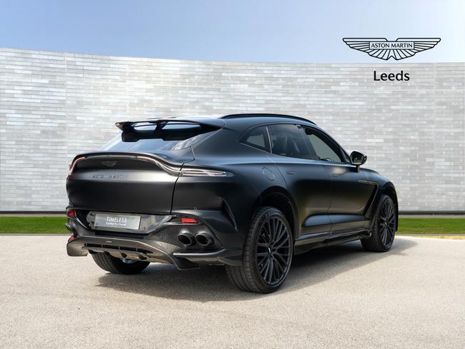 ASTON MARTIN Dbx Photo 37