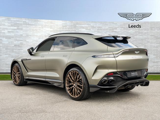 Aston Martin DBX Photo 2