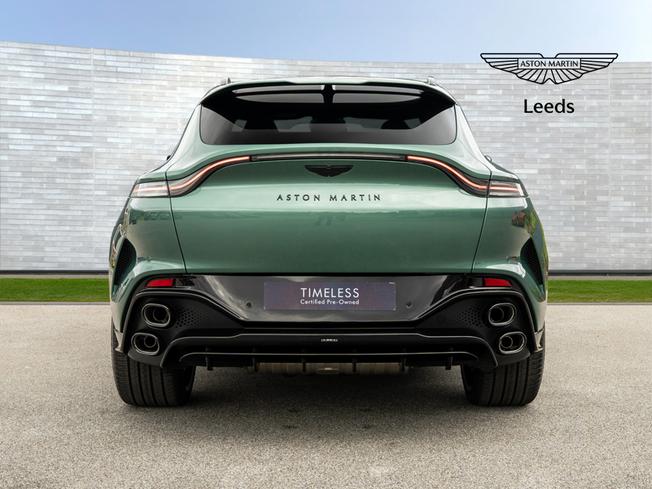 ASTON MARTIN Dbx Photo 40