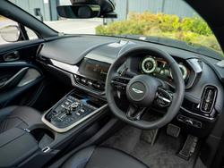 ASTON MARTIN Dbx Photo 3