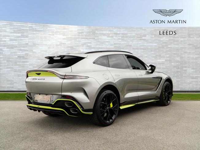 ASTON MARTIN Dbx Photo 39