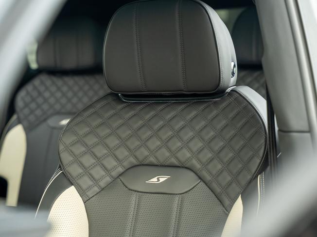 BENTLEY Bentayga Photo 24