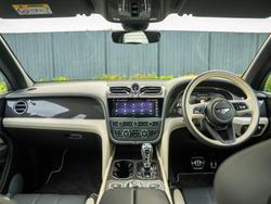 BENTLEY Bentayga Photo 4