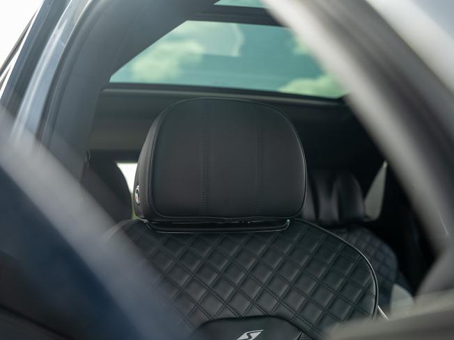 BENTLEY Bentayga Photo 34