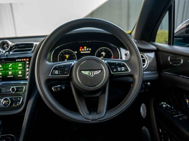 BENTLEY Bentayga Photo 19