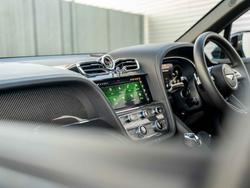 BENTLEY Bentayga Photo 2