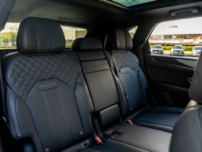 BENTLEY Bentayga Photo 24