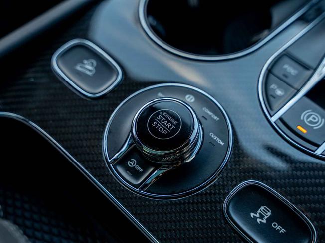 BENTLEY Bentayga Photo 29