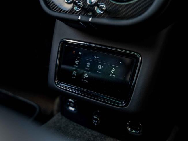 BENTLEY Bentayga Photo 33