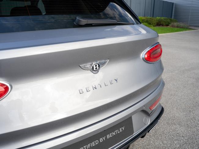 BENTLEY Bentayga Photo 8