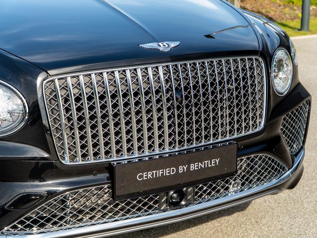 BENTLEY Bentayga Photo 45
