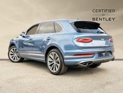 BENTLEY Bentayga Photo 3