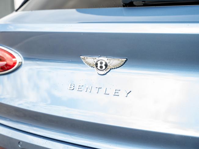 BENTLEY Bentayga Photo 8