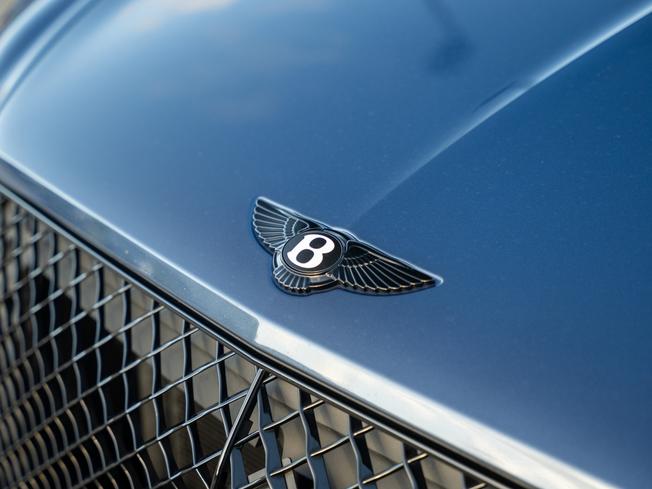 BENTLEY BENTAYGA Photo 45