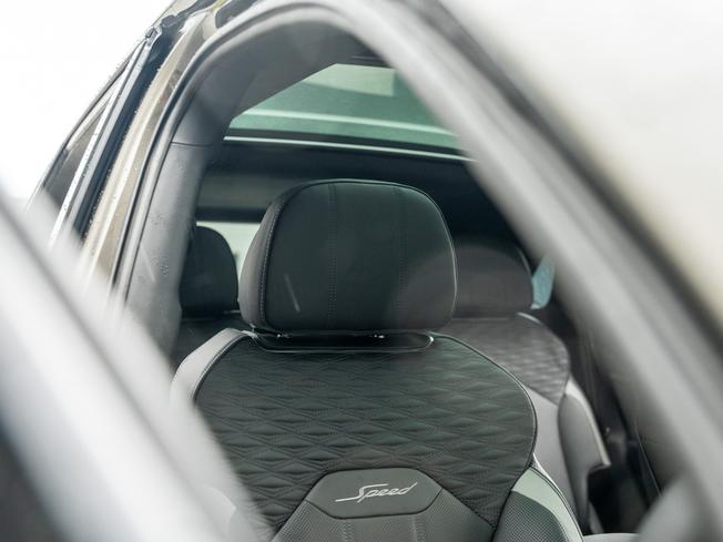 BENTLEY Bentayga Photo 20