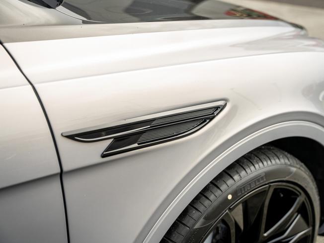 BENTLEY Bentayga Photo 28