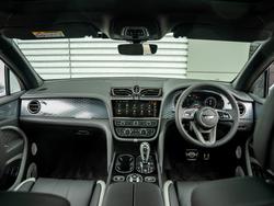 BENTLEY Bentayga Photo 4