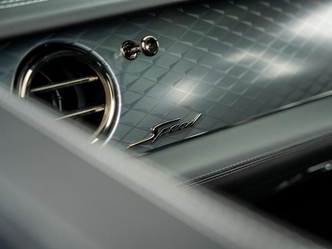 BENTLEY Bentayga Photo 43
