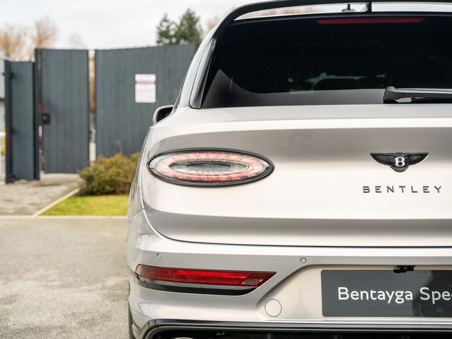 BENTLEY Bentayga Photo 45