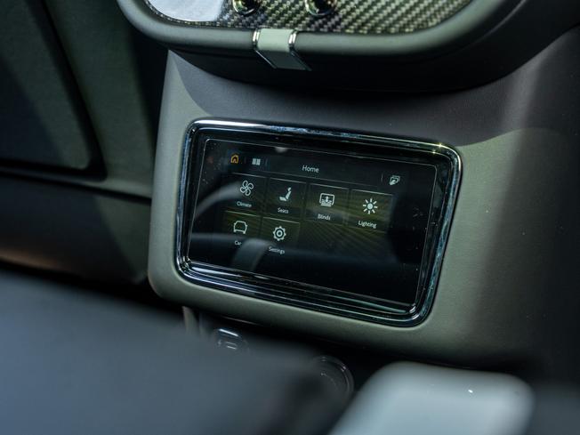 BENTLEY Bentayga Photo 27
