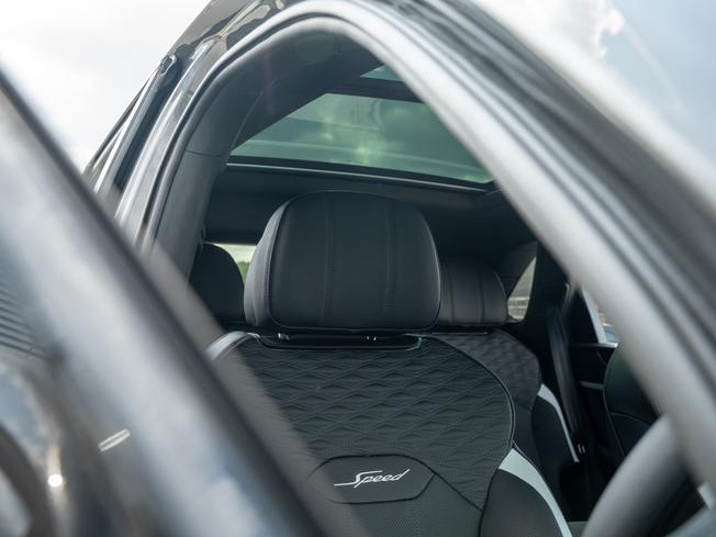 BENTLEY Bentayga Photo 38