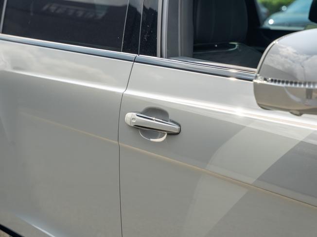 BENTLEY Bentayga Photo 45