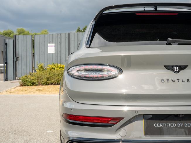 BENTLEY Bentayga Photo 48