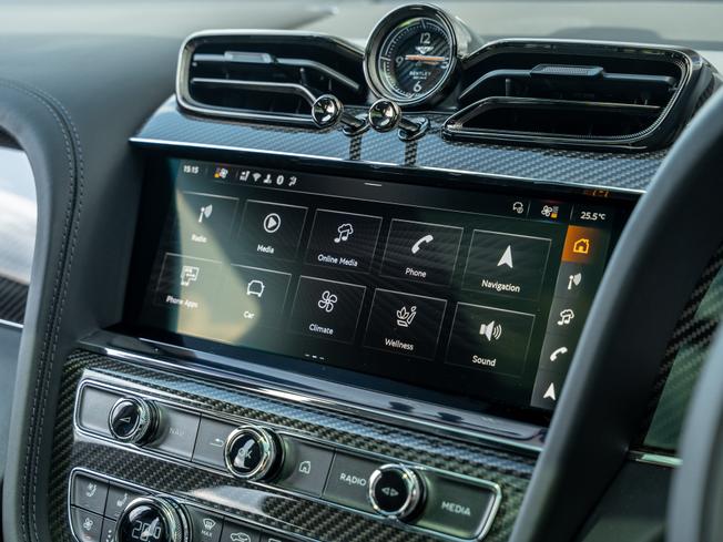 BENTLEY Bentayga Photo 9