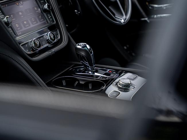 BENTLEY Bentayga Photo 31