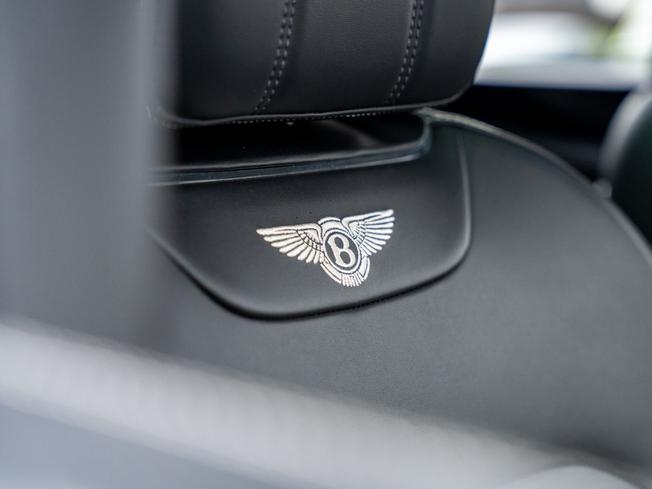 BENTLEY Bentayga Photo 39