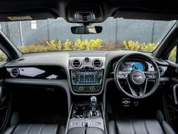 BENTLEY Bentayga Photo 4