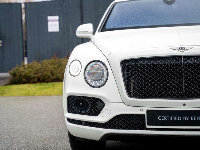BENTLEY Bentayga Photo 43