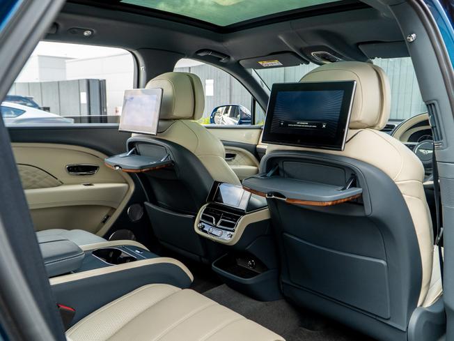 BENTLEY Bentayga Photo 27