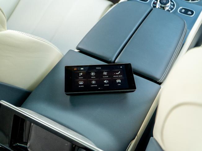 BENTLEY Bentayga Photo 34