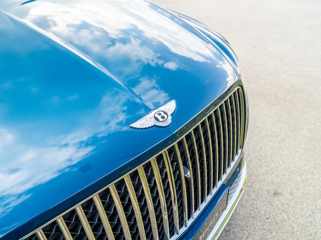 BENTLEY Bentayga Photo 44