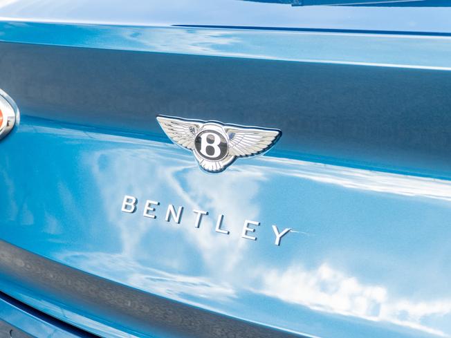 BENTLEY Bentayga Photo 8