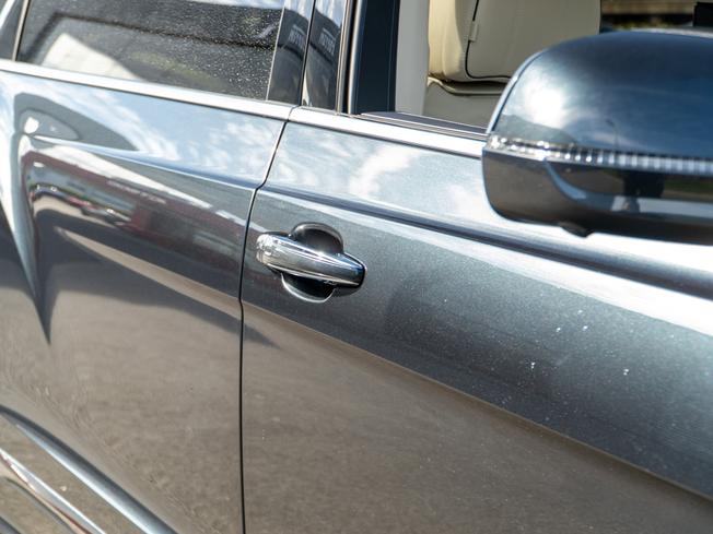 BENTLEY Bentayga Photo 40
