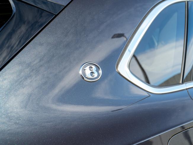 BENTLEY Bentayga Photo 41