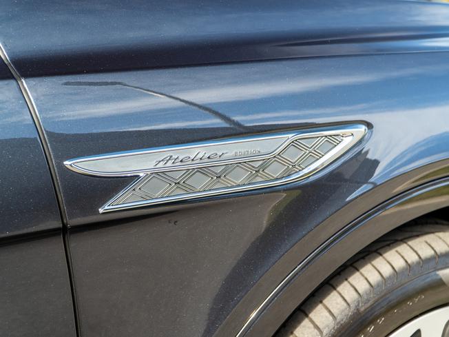 BENTLEY Bentayga Photo 8