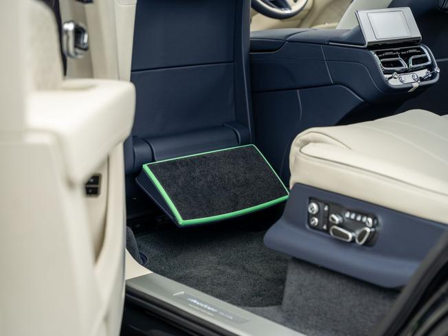 BENTLEY Bentayga Photo 37