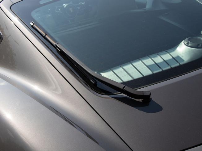 PORSCHE 718 Cayman Photo 28