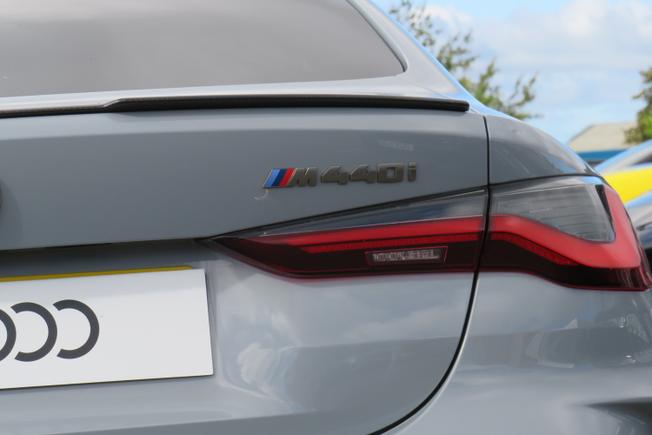 BMW 4 Series Photo 11