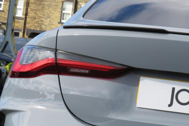 BMW 4 Series Photo 12