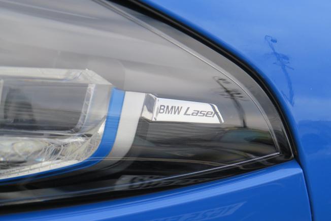 BMW 8 Series Photo 10