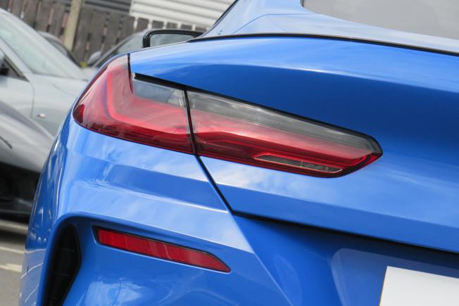 BMW 8 Series Photo 37