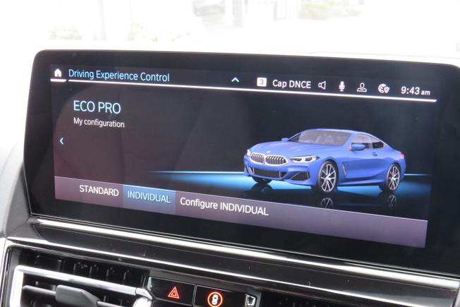 BMW 8 Series Photo 44
