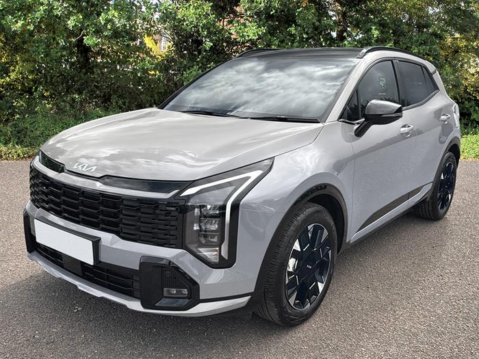 Kia Sportage Photo Sportage_5DR_SUV_2025-on_Set_5_WOLFGREY.jpg