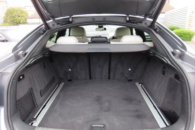 BMW X6 Photo 16