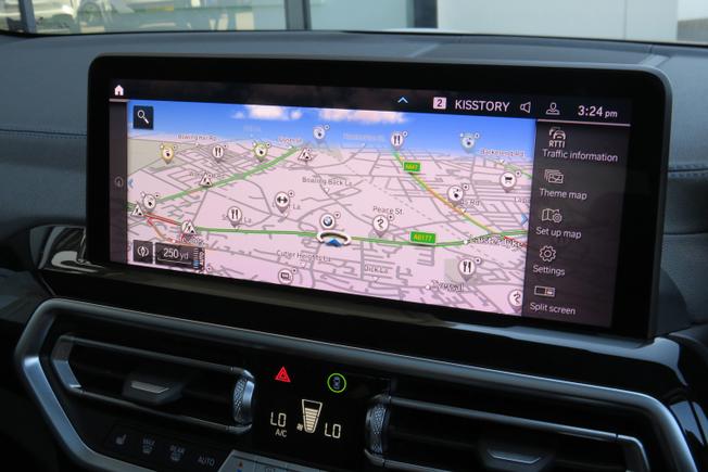 BMW Ix3 Photo 23