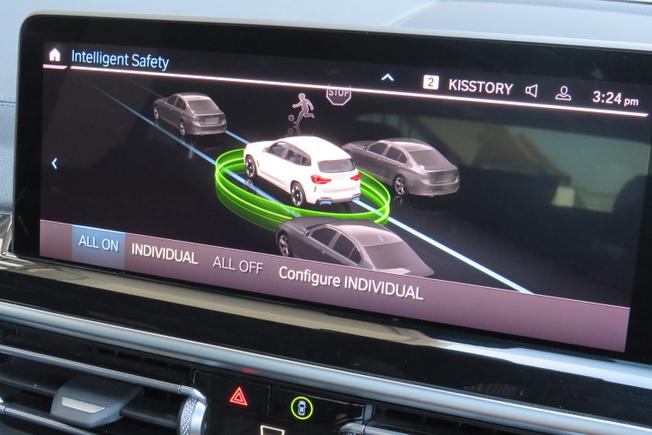 BMW Ix3 Photo 29